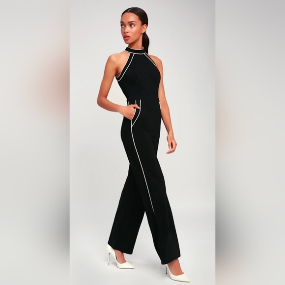 Lulus Pants - Lulu's Black And White Jumpsuit Wide Leg Size M